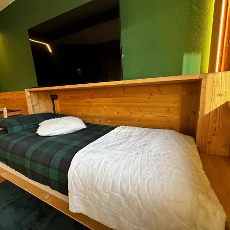 Enjoy بورمْيو